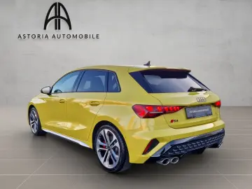 AUDI S3 Sportback Matrix Pano Sonos ACC