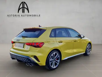 AUDI S3 Sportback Matrix Pano Sonos ACC