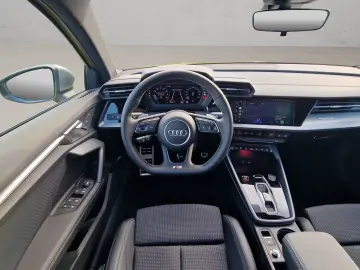 AUDI S3 Sportback Matrix Pano Sonos ACC