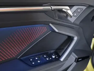 AUDI S3 Sportback Matrix Pano Sonos ACC