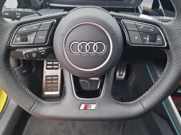 AUDI S3 Sportback Matrix Pano Sonos ACC