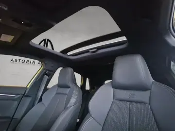 AUDI S3 Sportback Matrix Pano Sonos ACC