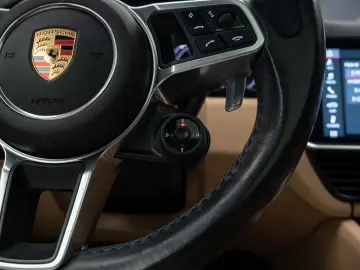 Porsche Cayenne Coupe E-Hyb