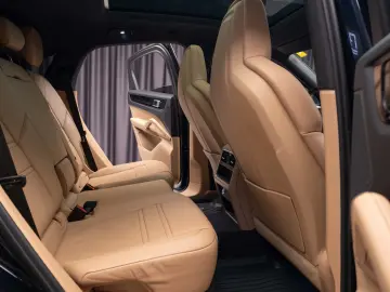 Porsche Cayenne Coupe E-Hyb
