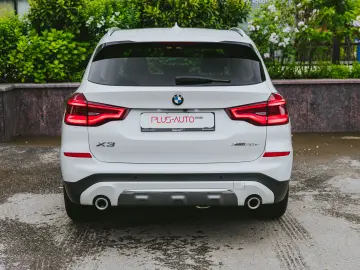 BMW X3 xDrive30e Luxury Line