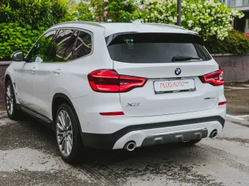 BMW X3 xDrive30e Luxury Line
