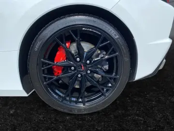 Corvette C8 Cabrio 3LT Z51 6.2 V8 AT8 Sportp. HUD LED BT