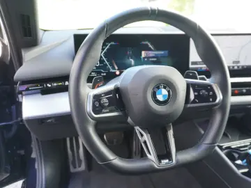 BMW 520d Limousine M Sport ACC Komfortsitze Kamera C