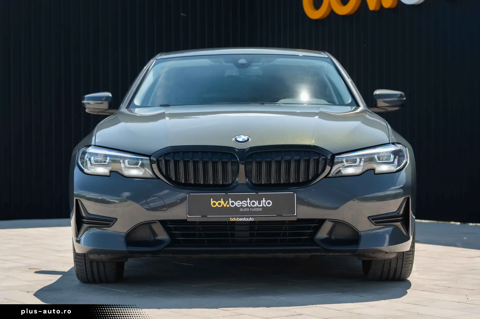 BMW Seria 3 320d xDrive Aut. Sport Line