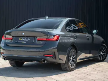BMW Seria 3 320d xDrive Aut. Sport Line