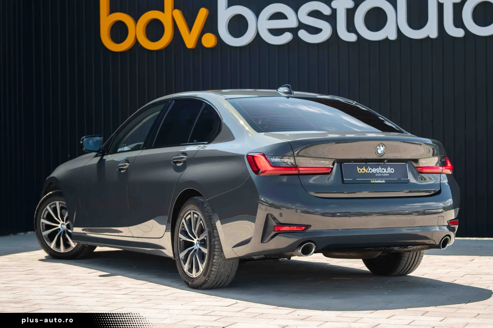 BMW Seria 3 320d xDrive Aut. Sport Line