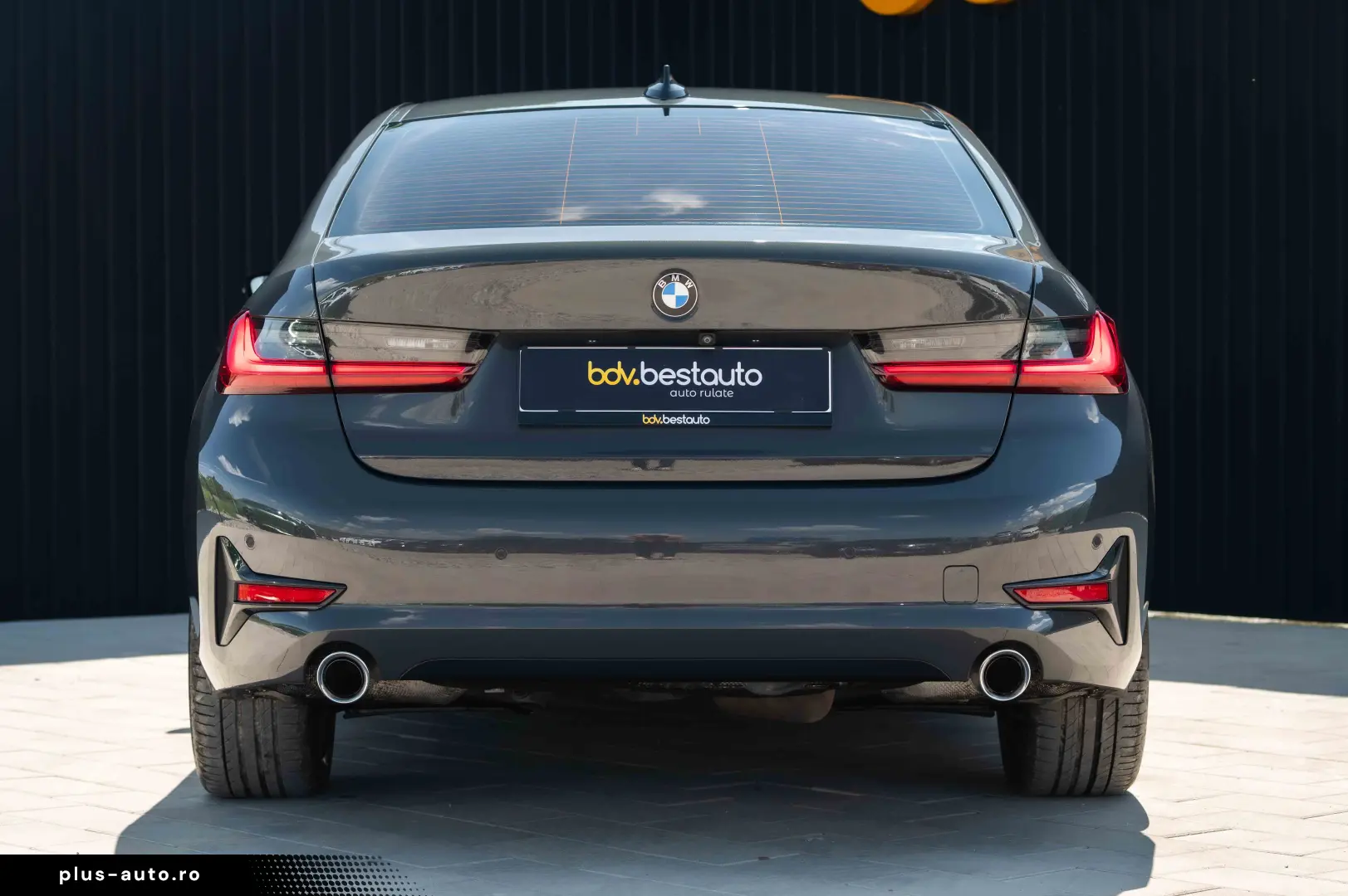 BMW Seria 3 320d xDrive Aut. Sport Line