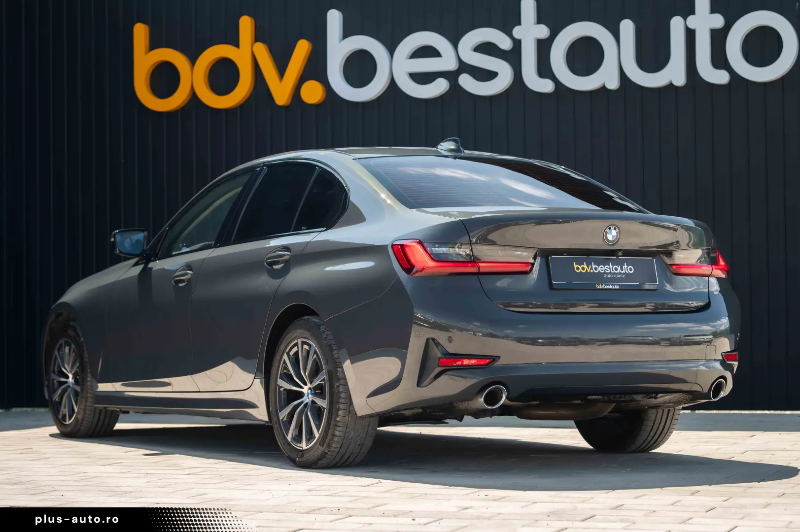 BMW Seria 3 320d xDrive Aut. Sport Line