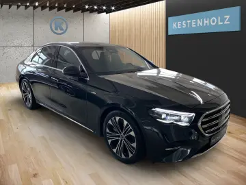 MERCEDES-BENZ E 400 e 4M Limo  EXCLUSIVE MEMO HUD PANO SHZ