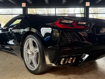 CORVETTE C8 Coupé Targa  2LT  UNFALLFREI