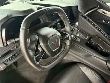 CORVETTE C8 Coupé Targa  2LT  UNFALLFREI