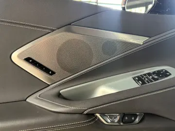 CORVETTE C8 Coupé Targa  2LT  UNFALLFREI