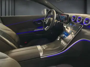MERCEDES-BENZ CLE 300 4M AMG MBUX Memory Night Ambie…