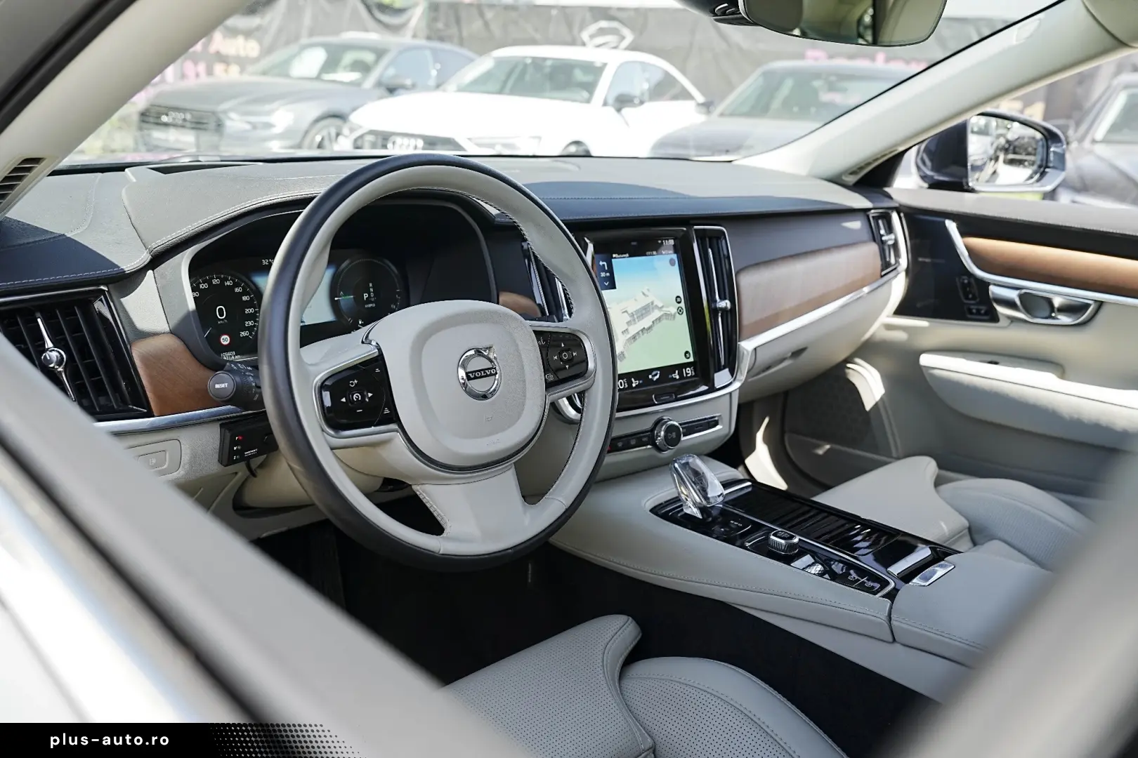 Volvo S90 T8 Recharge AWD Geartronic Inscription