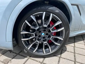 BMW X6 30 d xDrive M Sport ACC HUD PANO H&K LUFT AHK