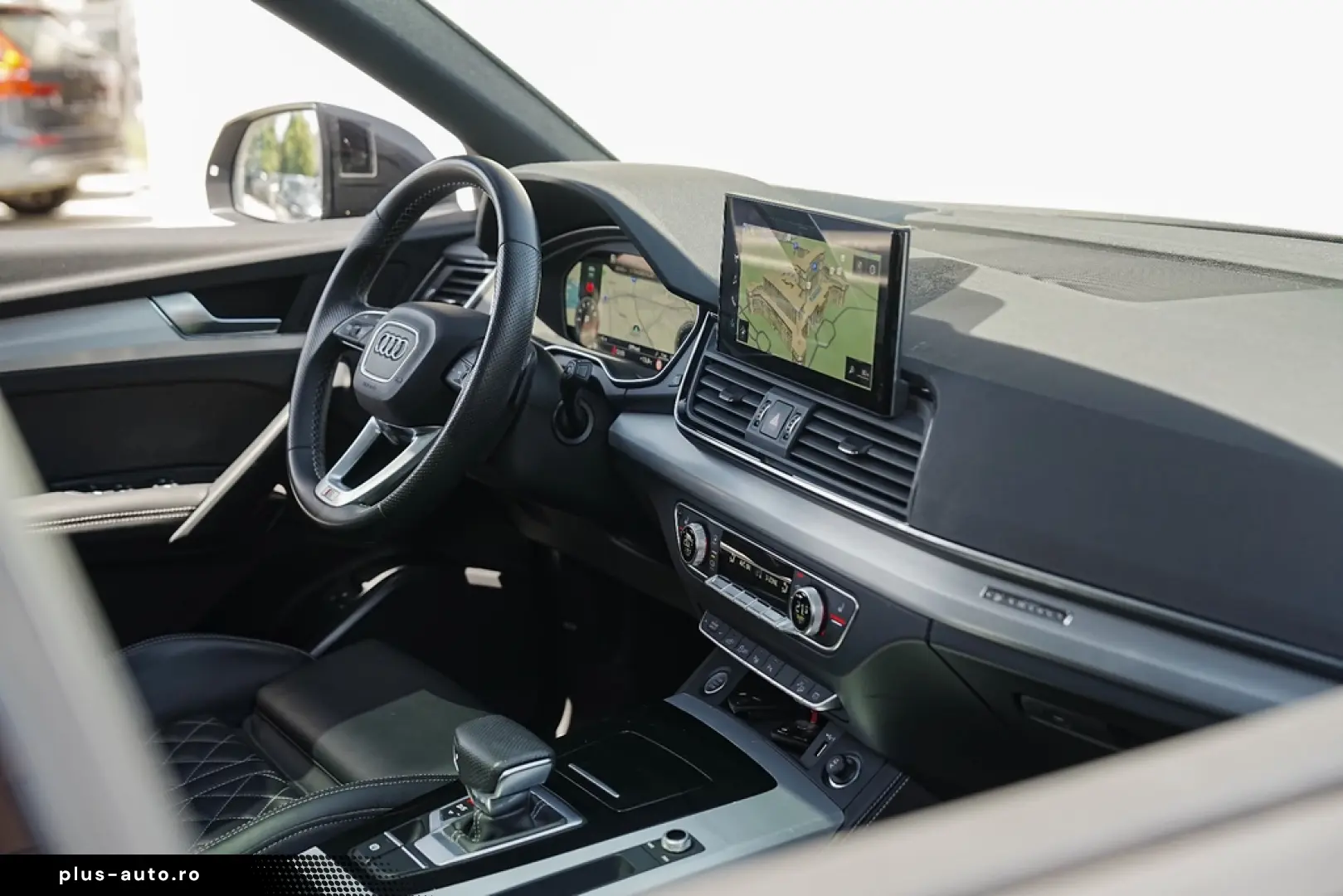 Audi Q5 50 TFSI e quattro S tronic PHEV S Line