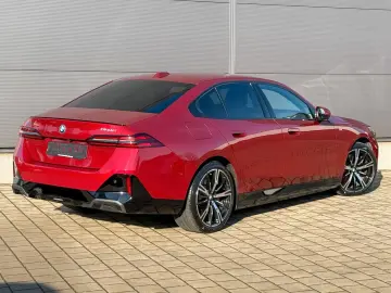BMW 550e xDrive M Sport Pro