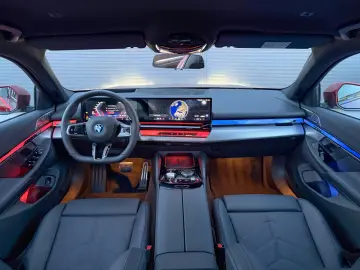 BMW 550e xDrive M Sport Pro
