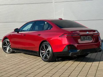 BMW 550e xDrive M Sport Pro