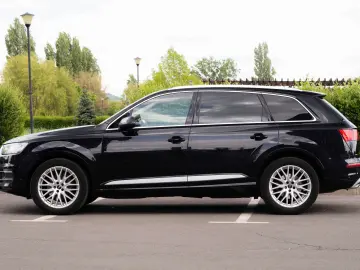 Audi Q7 3.0 TDI quattro 272 CP Air Susp ACC Camere 360