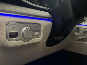 MERCEDES-BENZ GLE 400d 4MATIC kupé AMG Line Night
