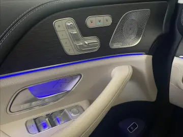MERCEDES-BENZ GLE 400d 4MATIC kupé AMG Line Night