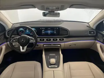 MERCEDES-BENZ GLE 400d 4MATIC kupé AMG Line Night