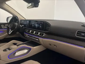 MERCEDES-BENZ GLE 400d 4MATIC kupé AMG Line Night