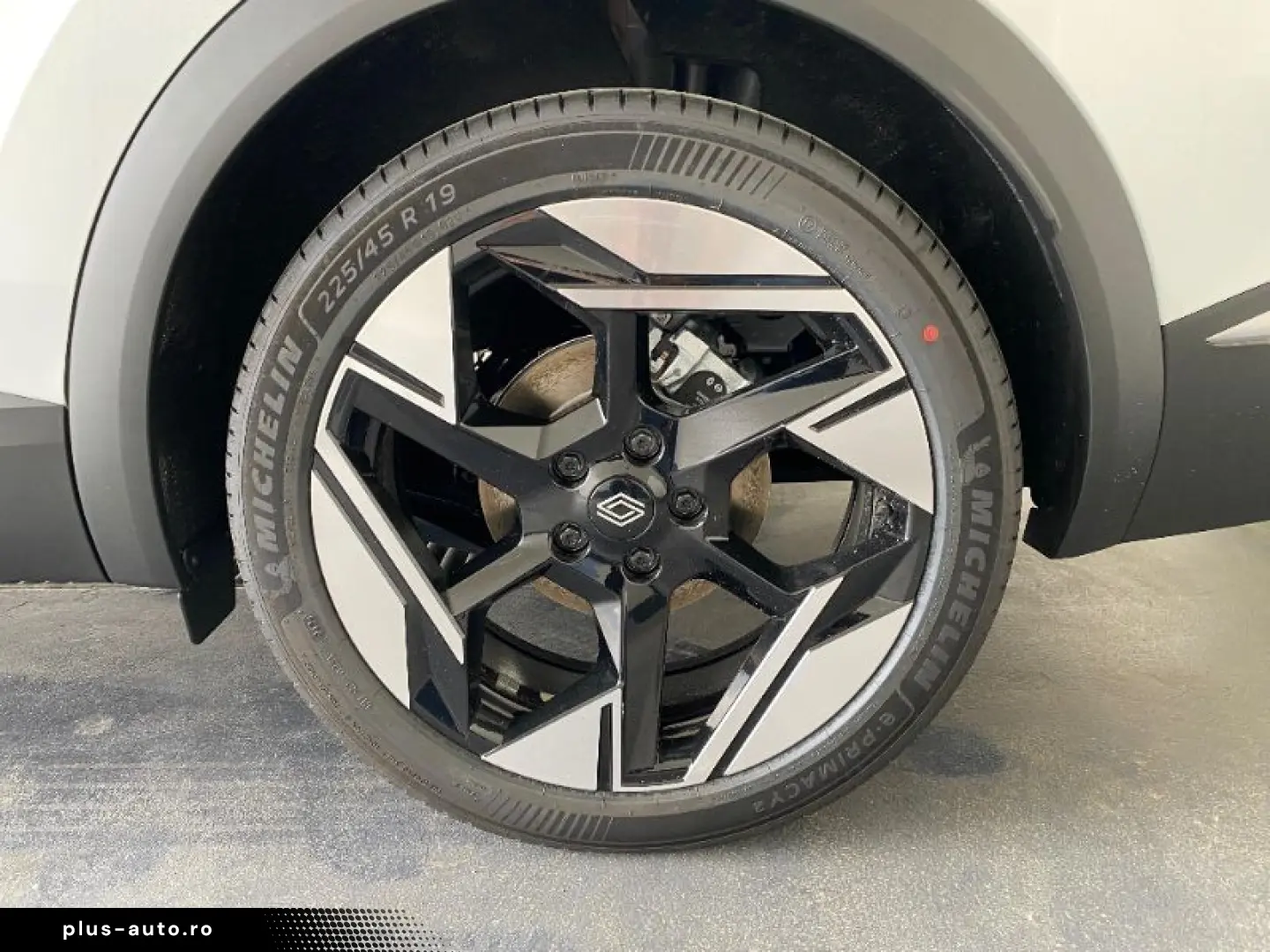 RENAULT SYMBIOZ iconic E-Tech full hybrid 160