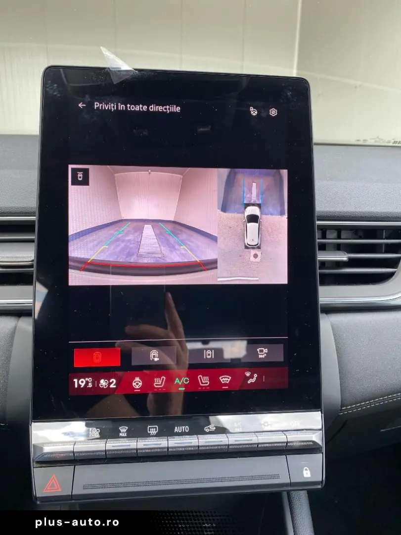 RENAULT SYMBIOZ iconic E-Tech full hybrid 160