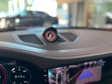 PORSCHE 911 Carrera GTS Cabrio 360  CHRONO MATRIX