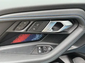 BMW M2 Coupé HUD DrivAss ACC ParkAss HK HiFi M Sport