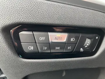 BMW M2 Coupé HUD DrivAss ACC ParkAss HK HiFi M Sport
