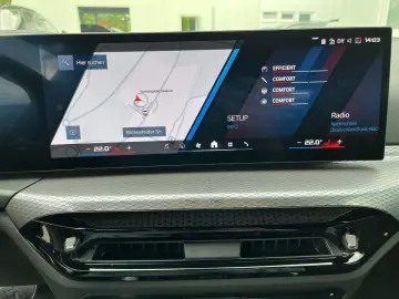 BMW M2 Coupé HUD DrivAss ACC ParkAss HK HiFi M Sport