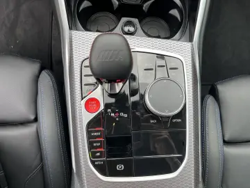 BMW M2 Coupé HUD DrivAss ACC ParkAss HK HiFi M Sport