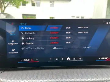 BMW M2 Coupé HUD DrivAss ACC ParkAss HK HiFi M Sport