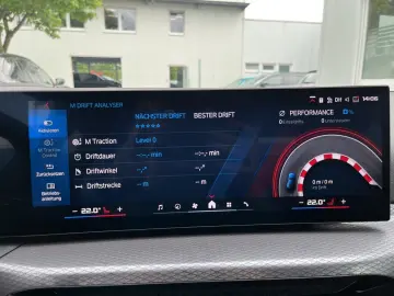BMW M2 Coupé HUD DrivAss ACC ParkAss HK HiFi M Sport