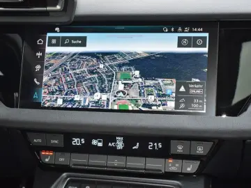 AUDI S3 Sportback 2.0 TFSI quattro Matrix Pano HUD