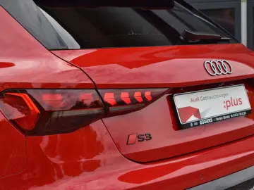 AUDI S3 Sportback 2.0 TFSI quattro Matrix Pano HUD