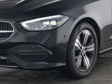 MERCEDES-BENZ C 180 AVANTGARDE ADVANCED BURMESTER TOTWINKEL