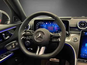 MERCEDES-BENZ C 300 d AMG 360  AHK HUD MEMORY Pano NIGHT 19