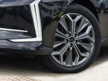 DS DS4 Trocadero