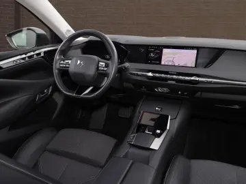 DS DS4 Trocadero