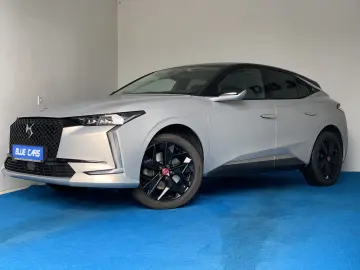DS DS4 Performance Line  HUD ACC CAM NAV SHZ Apple