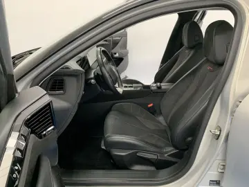 DS DS4 Performance Line  HUD ACC CAM NAV SHZ Apple